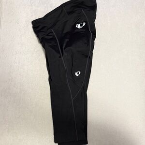 Pearl Izumi Black Padded Bike Capri Leggings